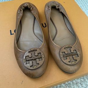 Tory Burch Brown Reva Tumbled Logo Flats